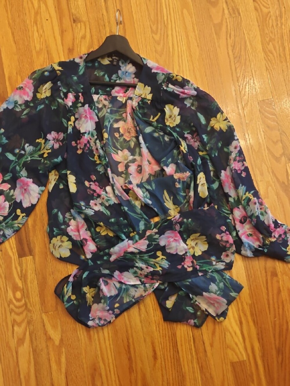 Buffalo David Bitton Navy Floral V-Neck Wrap Around Blouse - Picture 3 of 5